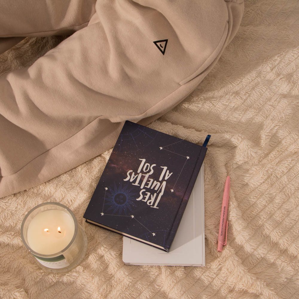 Tres vueltas al sol -MLH